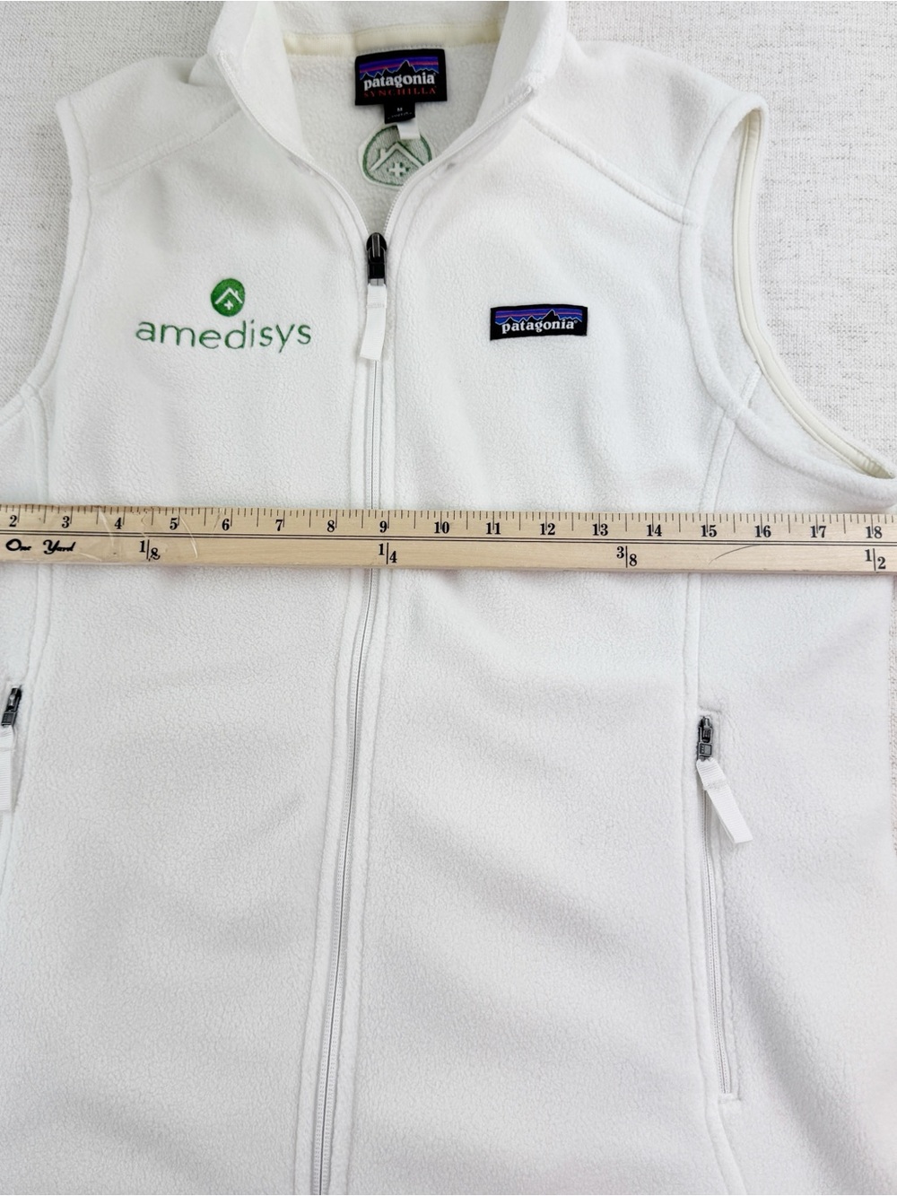 Patagonia Women M Classic Synchilla Fleece Vest with Amedisys green embroidery - Picture 8 of 14